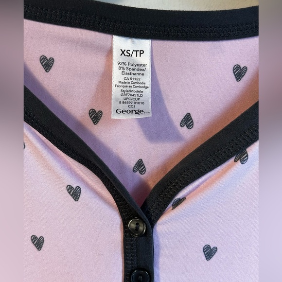 George- pink and grey buttery soft top with hearts - Picture 2 of 4
